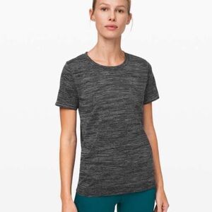 lululemon athletica Women's Short Sleeve Crew Tee -